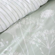 Catherine Lansfield Meadowsweet Floral Reversible King Duvet Cover Set with Pillowcases Green