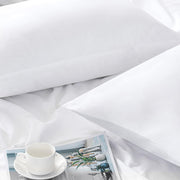 Tifschlaf Pillow Cases 2 Pack - White Pillowcases Plain Pack of 2, Super Soft Brushed Microfiber Standard Queen Pillow Covers With Envelope Closure, 50x75 cm