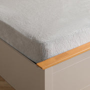 Brentfords Teddy Fleece Fitted Sheet, Gifts for Women Men Super Soft Warm Fitted Bed Sheets Double Thermal Luxury Winter Cuddly Bed Sheets Teddy Bear Bedding Easy to Use Fit, Grey Silver