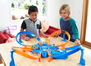 Hot Wheels Criss-Cross Crash Track​​​​ Set & Car | Playset with 1:64 Scale Toy Car &4 Intersections for Crashing, Powered by a Motorized Booster (Amazon Exclusive)
