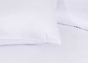 100% Egyptian Cotton Duvet Cover Set |200 Thread Count Plain Dyed Duvet Quilt Cover Set With Free Pillowcases| Non-Iron Easycare Bedding Set - Single Double King Super King Sizes (White, Double)