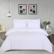 100% Egyptian Cotton Duvet Cover Set |200 Thread Count Plain Dyed Duvet Quilt Cover Set With Free Pillowcases| Non-Iron Easycare Bedding Set - Single Double King Super King Sizes (White, Double)